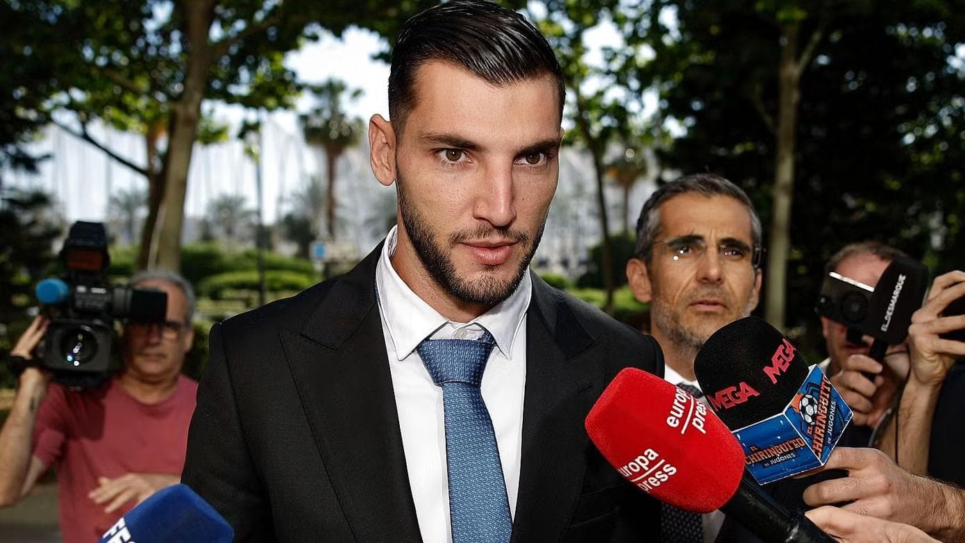 Rafa Mir bị tòa tuyên án 8 năm rưỡi tù giam