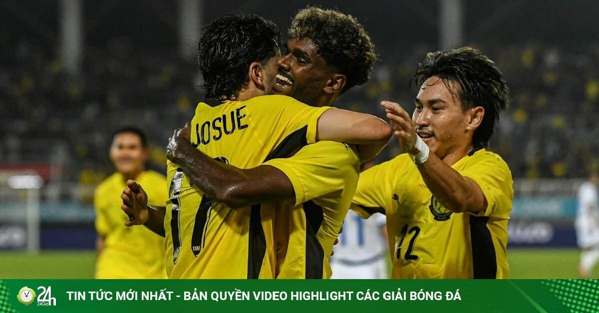 Malaysia gặp khó trước bán kết AFF Cup với ĐT Việt Nam
